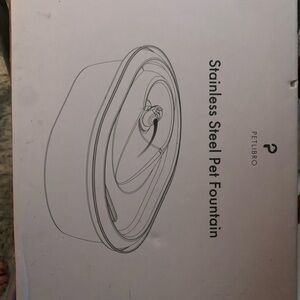 Dog/ cat water fountain + filters